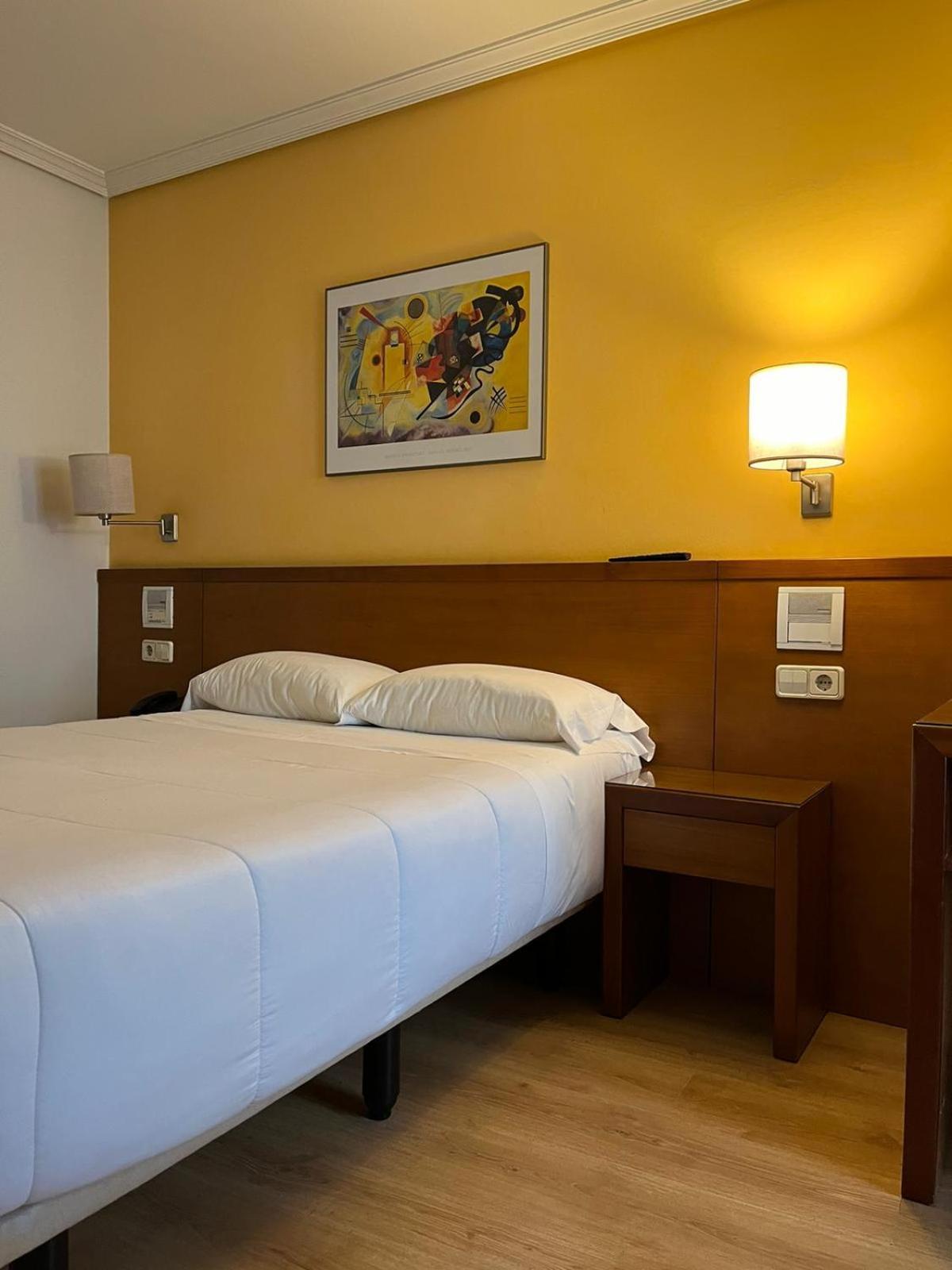 U Hotel Ogalia Vigo Zewnętrze zdjęcie